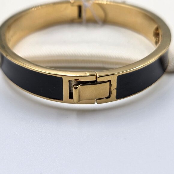 Kate Spade Bracelet Black Enamel Hole Punch Spade Gold Plate Hinged Bangle - Picture 5 of 12